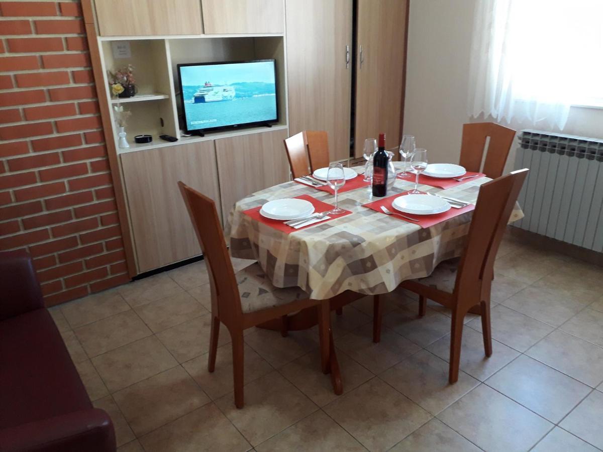 Apartments J&R Babara Biograd Na Moru Dış mekan fotoğraf
