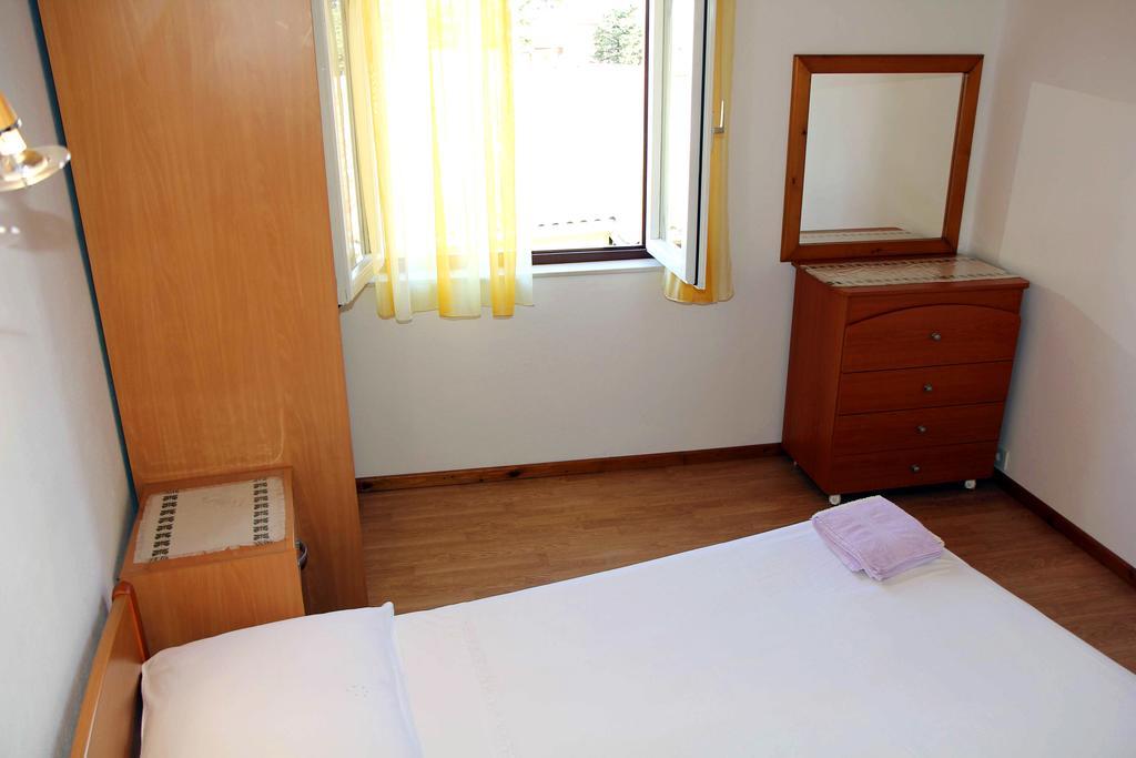 Apartments J&R Babara Biograd Na Moru Oda fotoğraf
