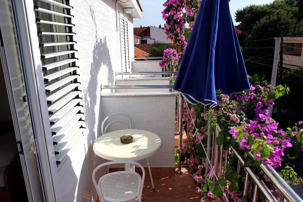 Apartments J&R Babara Biograd Na Moru Oda fotoğraf