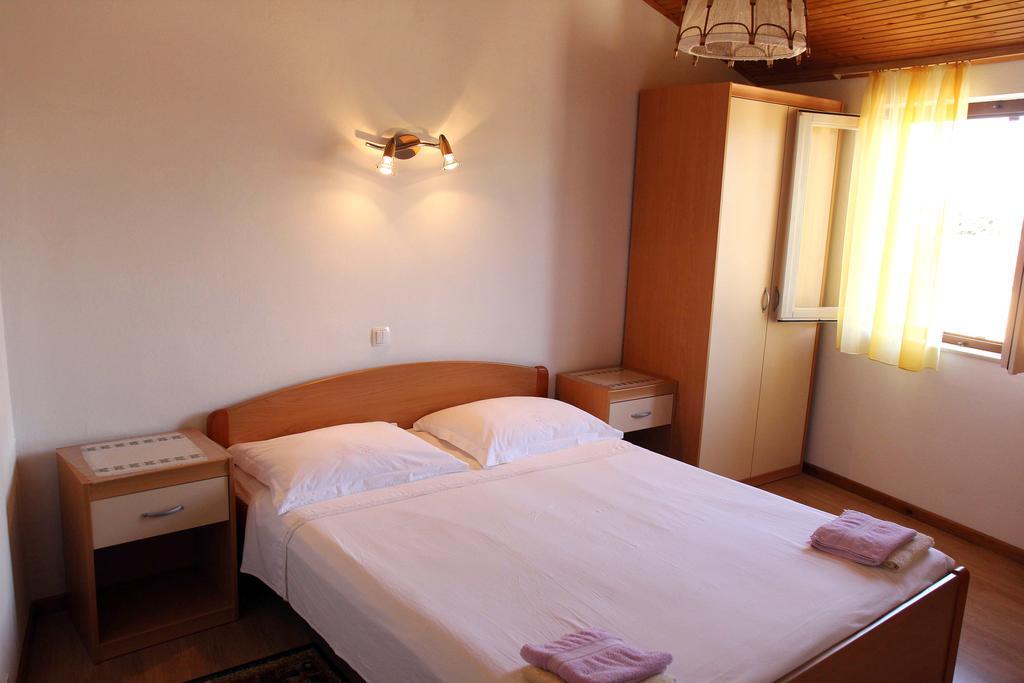 Apartments J&R Babara Biograd Na Moru Oda fotoğraf