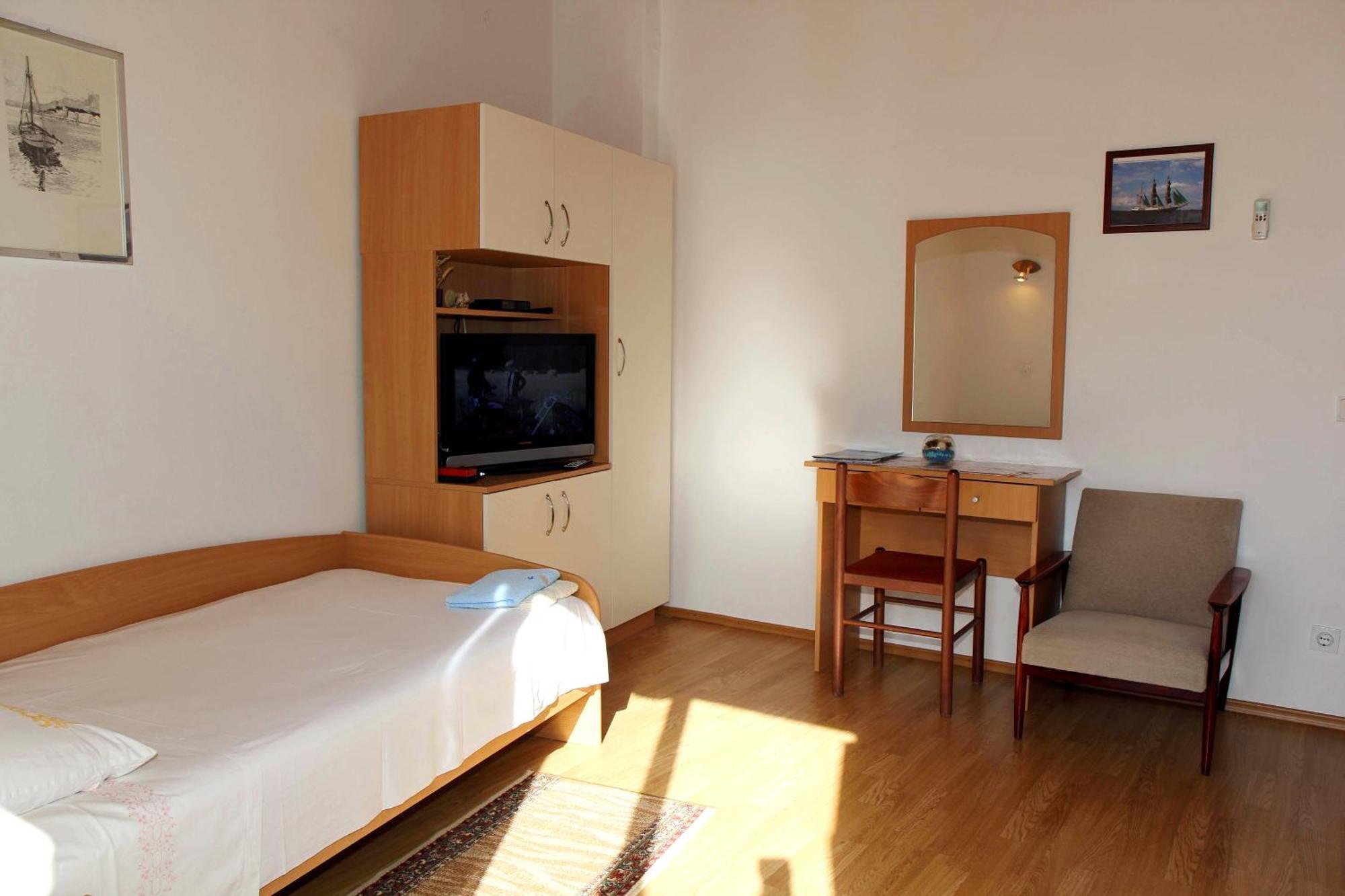 Apartments J&R Babara Biograd Na Moru Oda fotoğraf