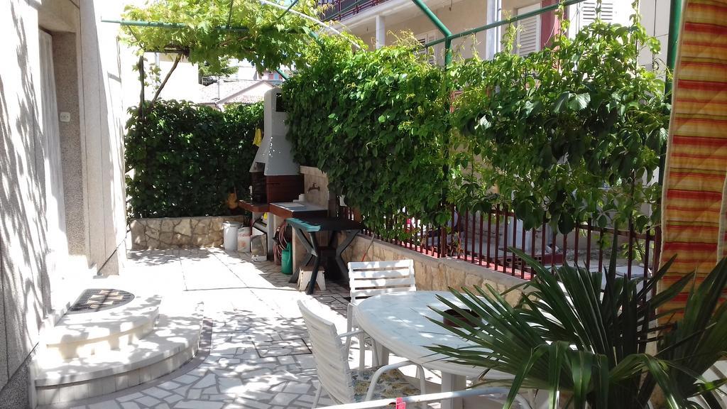 Apartments J&R Babara Biograd Na Moru Dış mekan fotoğraf